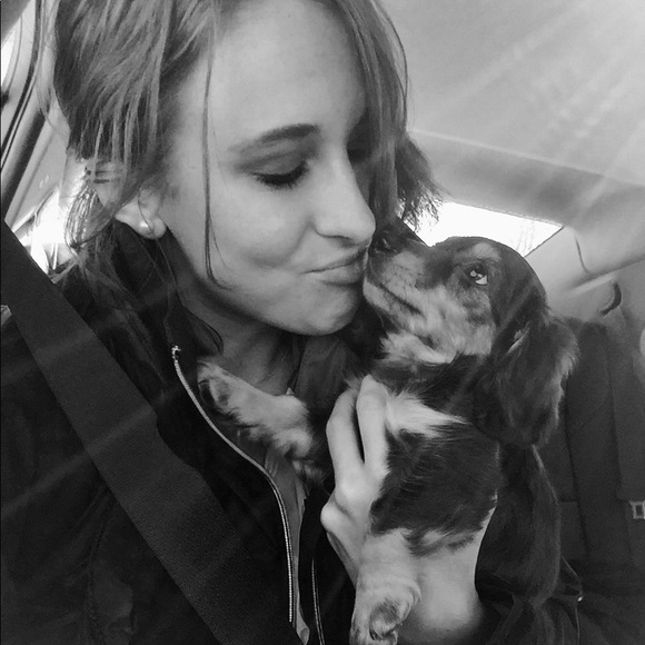 Meet your Posher, Brooke - Picture 2 of 2